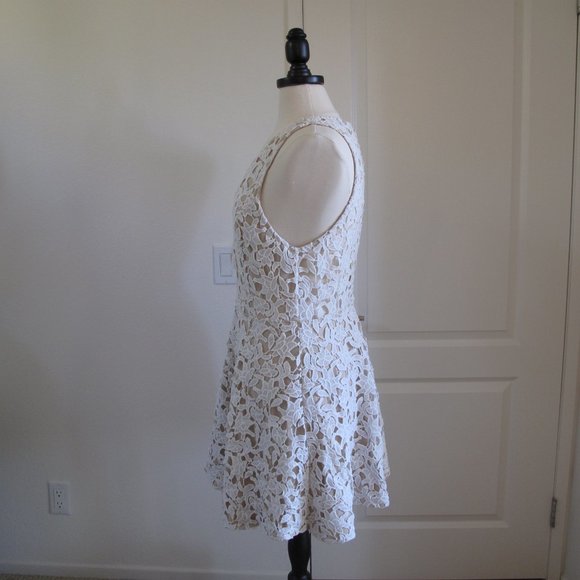 TOBI Nude White Lace Skater Dress - Picture 4 of 15